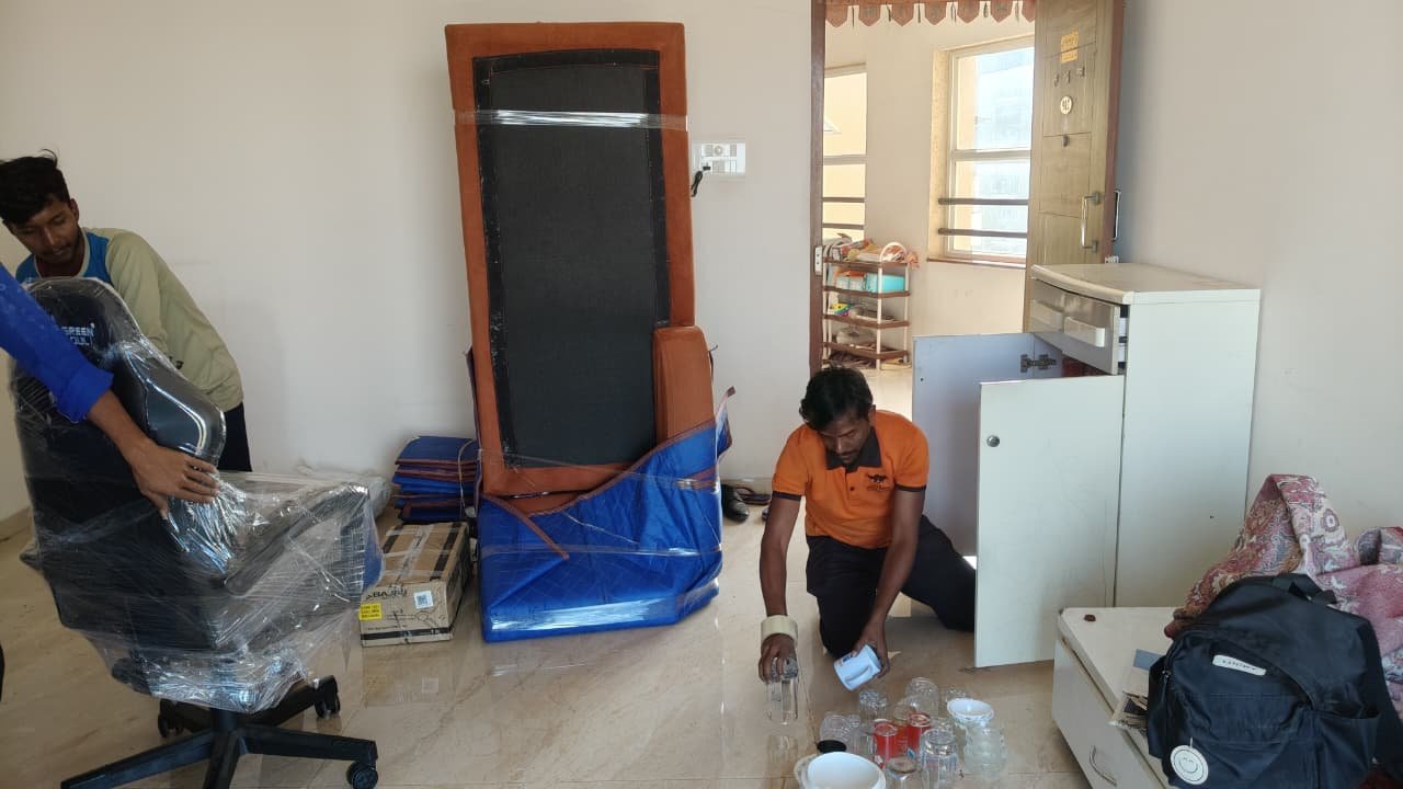 Best Packaging Service in Gavan – Fox Move India