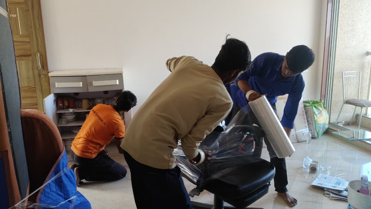 Professional movers team in Sector 5 Ulwe